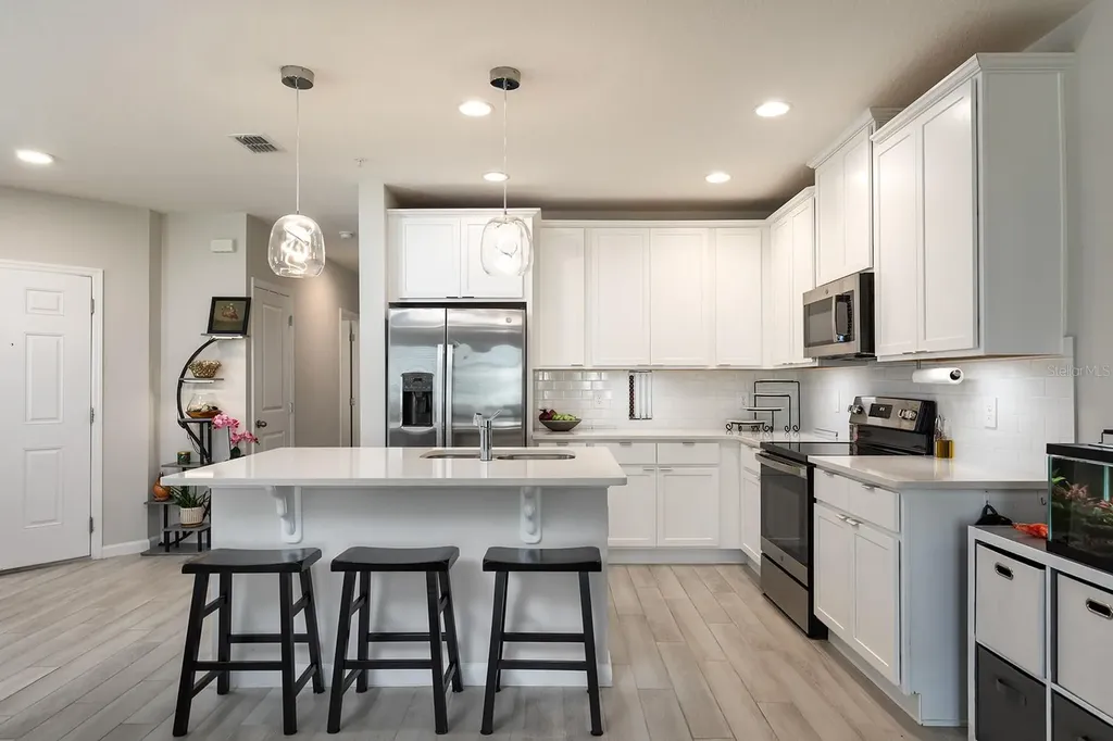 170 Cape Honeysuckle Place Sanford FL 32771