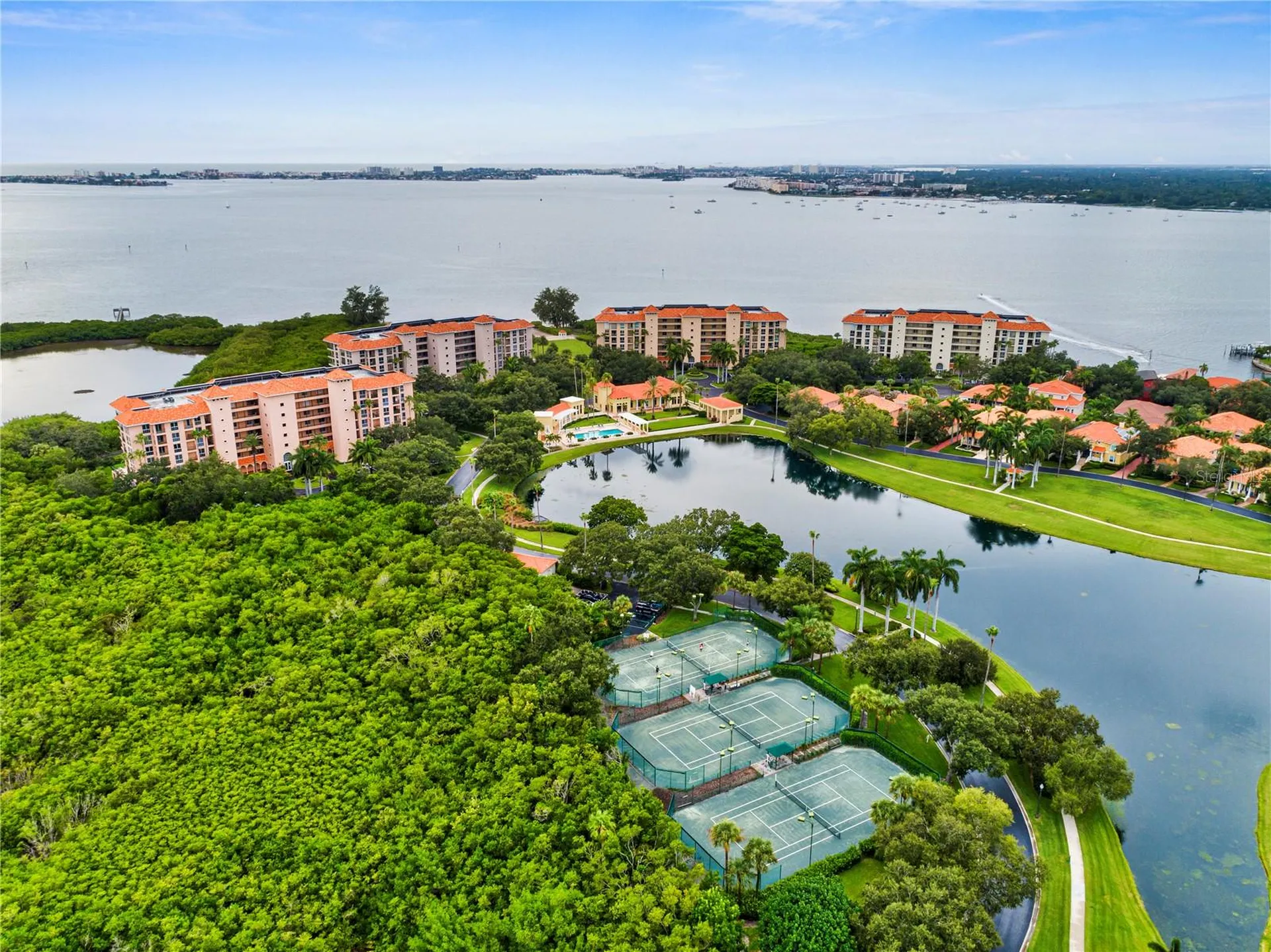 4750 Dolphin Cay Lane S St Petersburg FL 33711