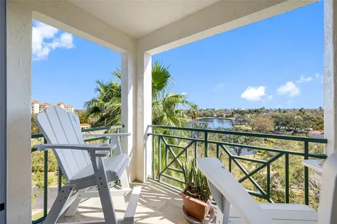 4750 Dolphin Cay Lane S St Petersburg FL 33711