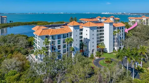 4750 Dolphin Cay Lane S St Petersburg FL 33711
