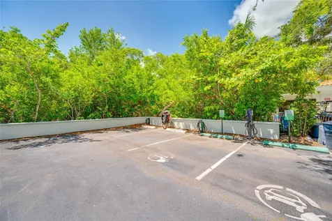 4750 Dolphin Cay Lane S St Petersburg FL 33711