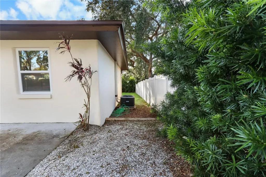 772 Palmer Road Belleair Bluffs FL 33770