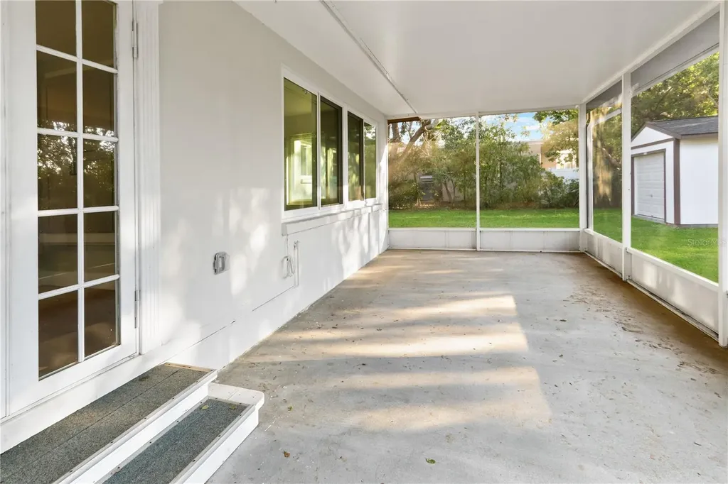 772 Palmer Road Belleair Bluffs FL 33770