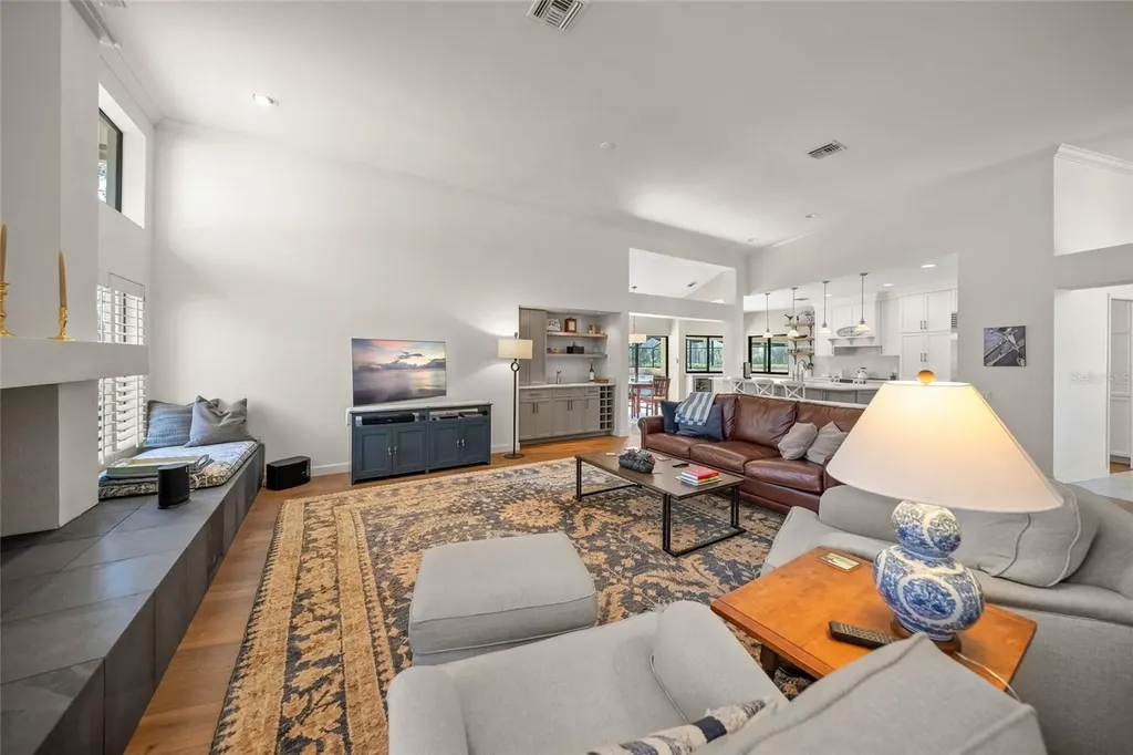 5125 Willow Leaf Drive Sarasota FL 34241