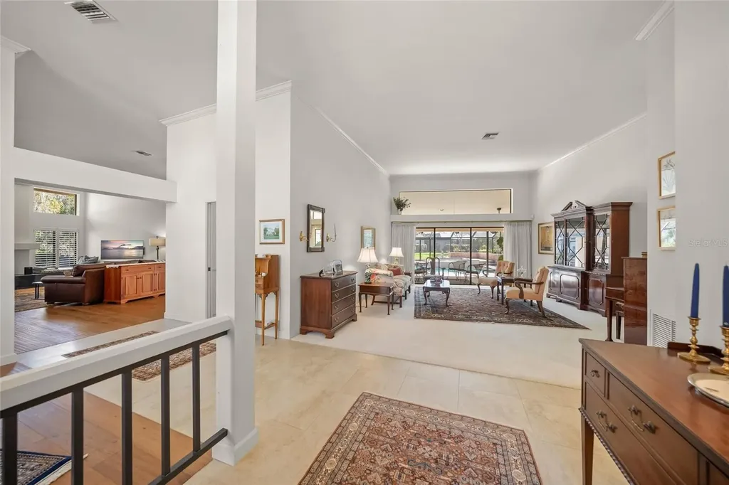 5125 Willow Leaf Drive Sarasota FL 34241