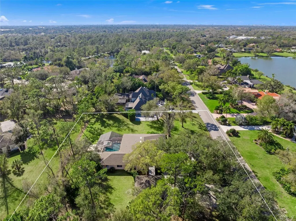 5125 Willow Leaf Drive Sarasota FL 34241