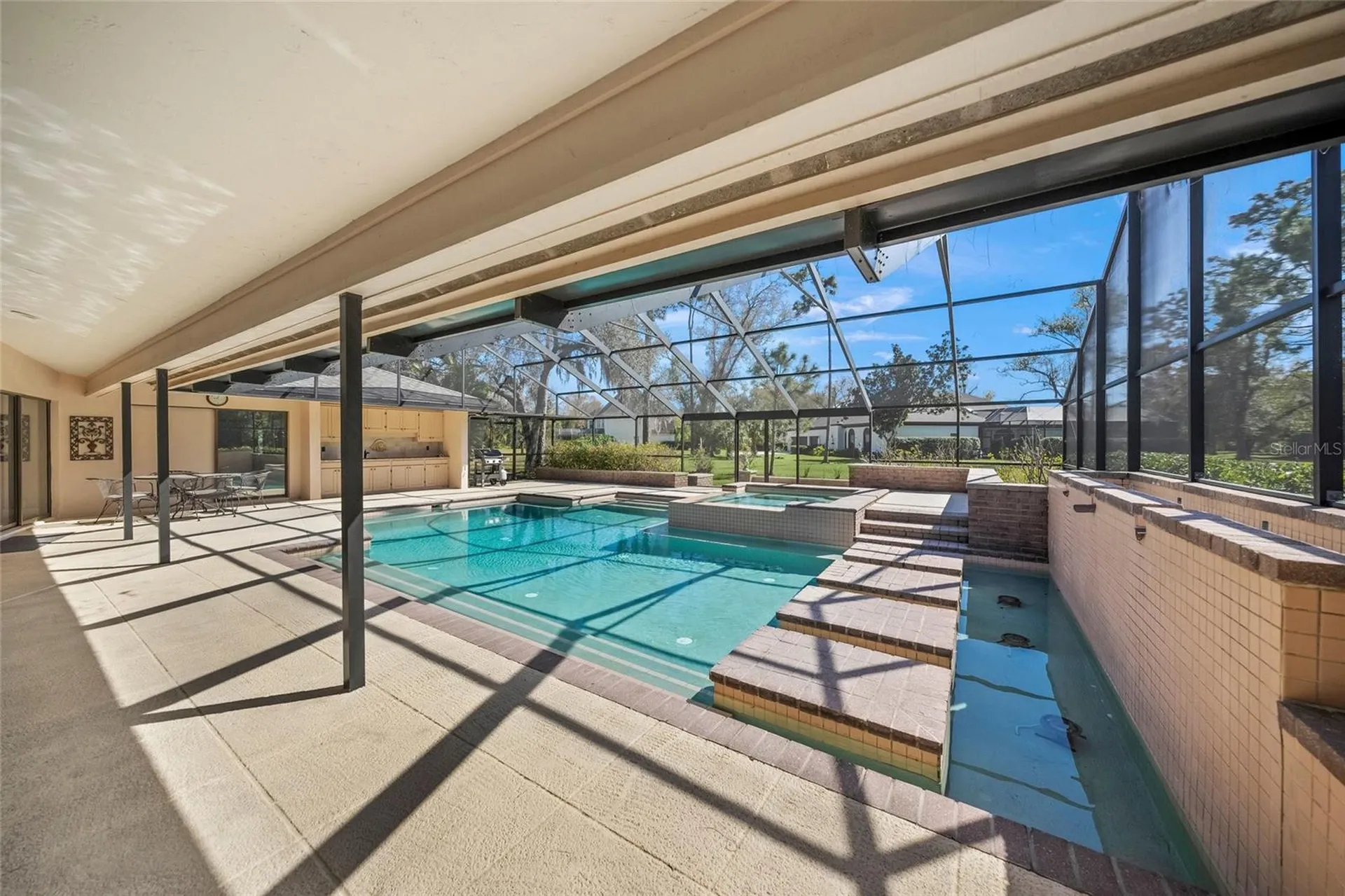 5125 Willow Leaf Drive Sarasota FL 34241