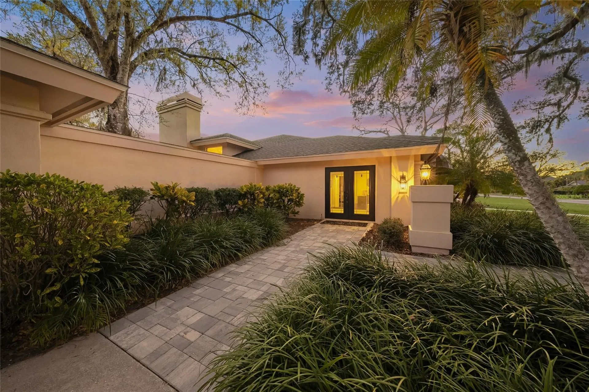 5125 Willow Leaf Drive Sarasota FL 34241