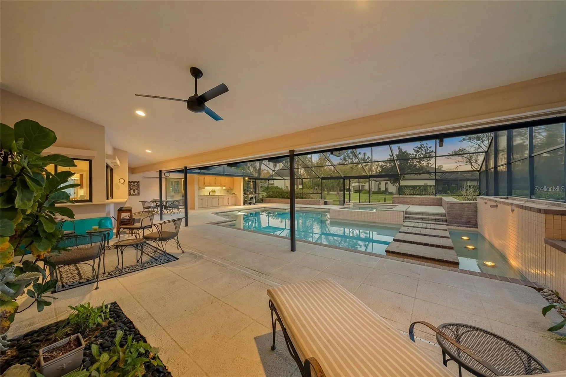 5125 Willow Leaf Drive Sarasota FL 34241