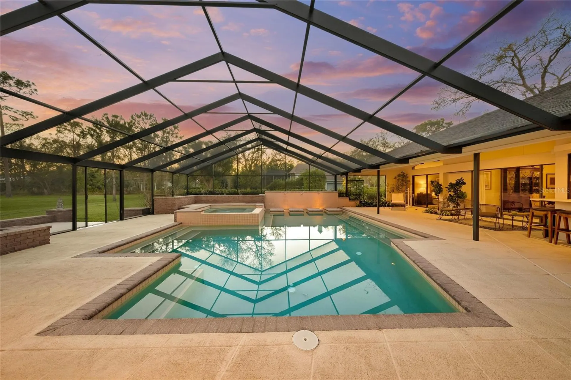 5125 Willow Leaf Drive Sarasota FL 34241