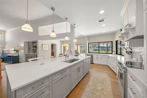 5125 Willow Leaf Drive Sarasota FL 34241