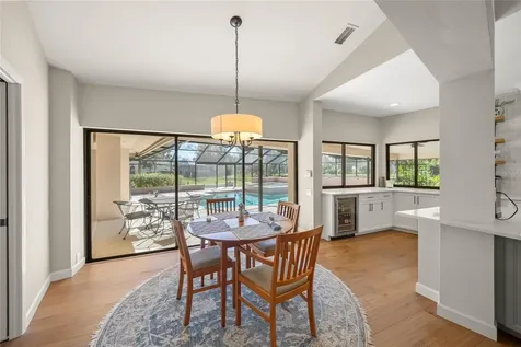 5125 Willow Leaf Drive Sarasota FL 34241