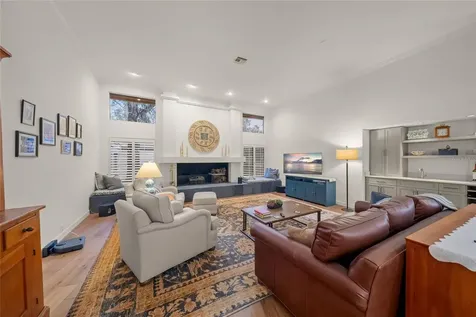 5125 Willow Leaf Drive Sarasota FL 34241