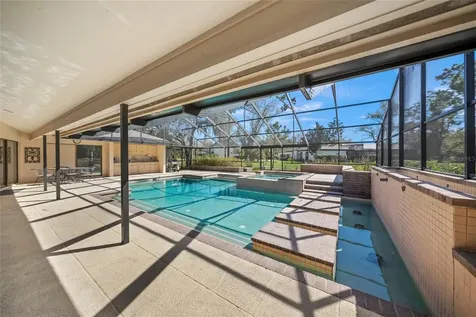 5125 Willow Leaf Drive Sarasota FL 34241