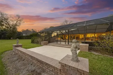 5125 Willow Leaf Drive Sarasota FL 34241