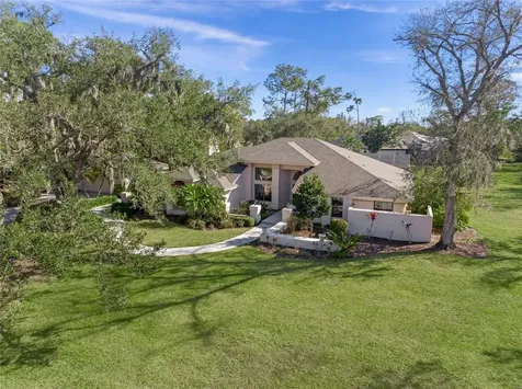 5125 Willow Leaf Drive Sarasota FL 34241