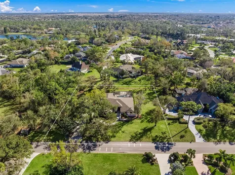 5125 Willow Leaf Drive Sarasota FL 34241