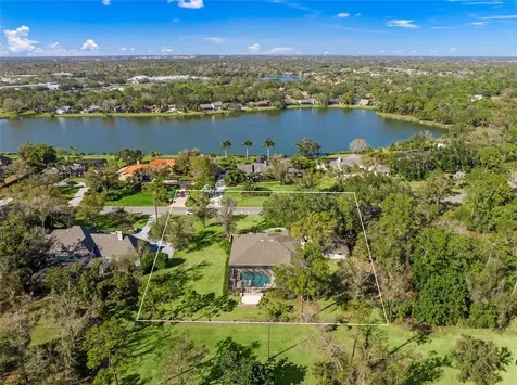 5125 Willow Leaf Drive Sarasota FL 34241