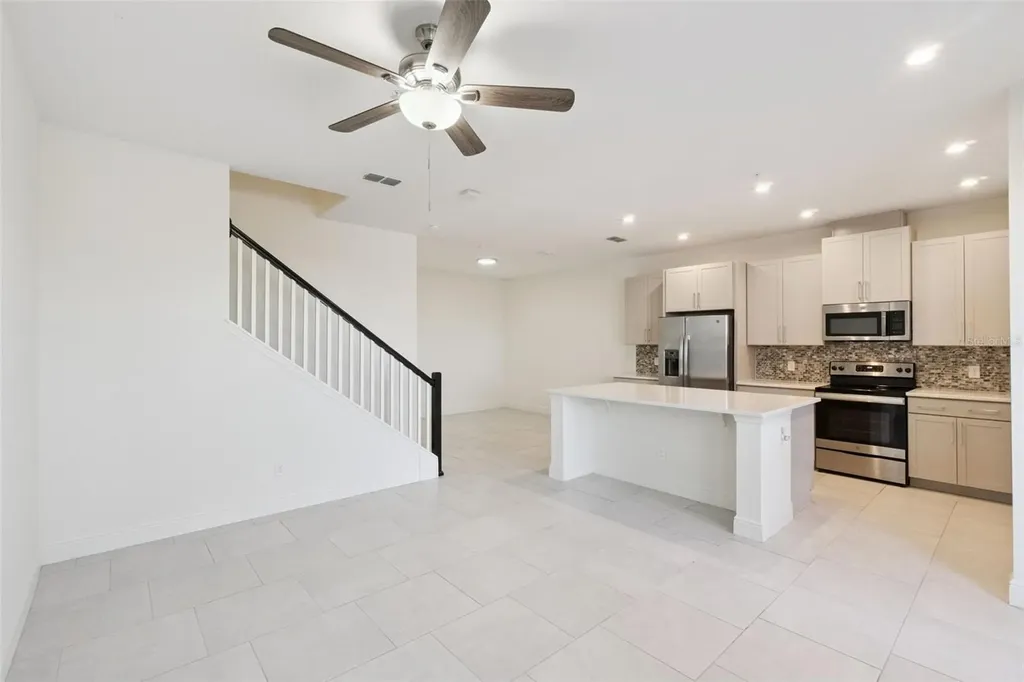 14235 Kellogg Avenue Orlando FL 32827