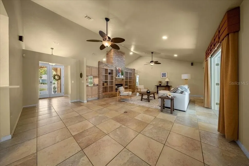 2420 SE 15th Street Ocala FL 34471