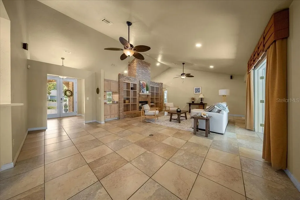 2420 SE 15th Street Ocala FL 34471