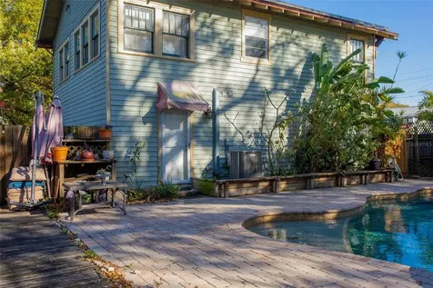 1018 E Columbus Drive Tampa FL 33605