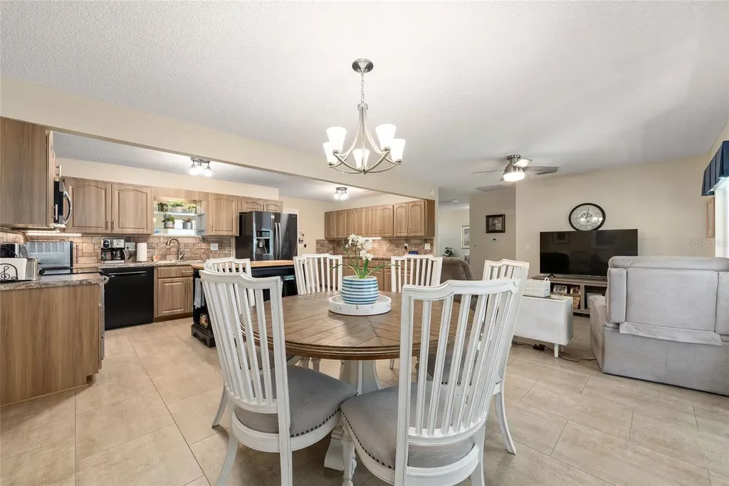 8708 SW 95th Lane Ocala FL 34481