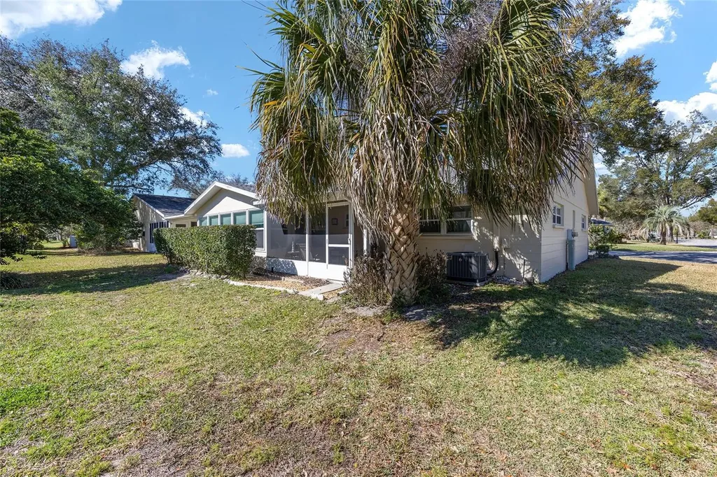 8708 SW 95th Lane Ocala FL 34481