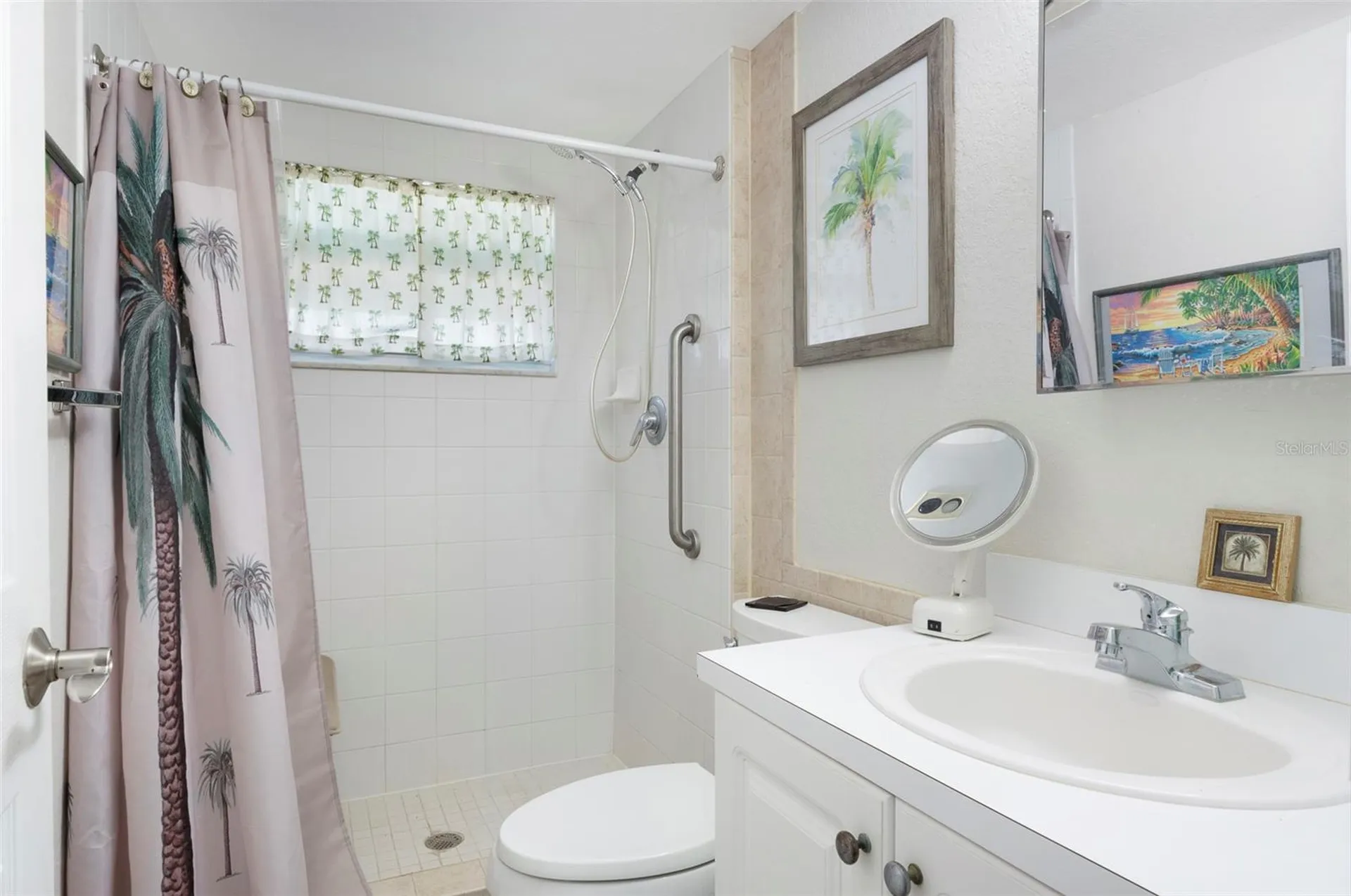 1950 59th Avenue N St Petersburg FL 33714