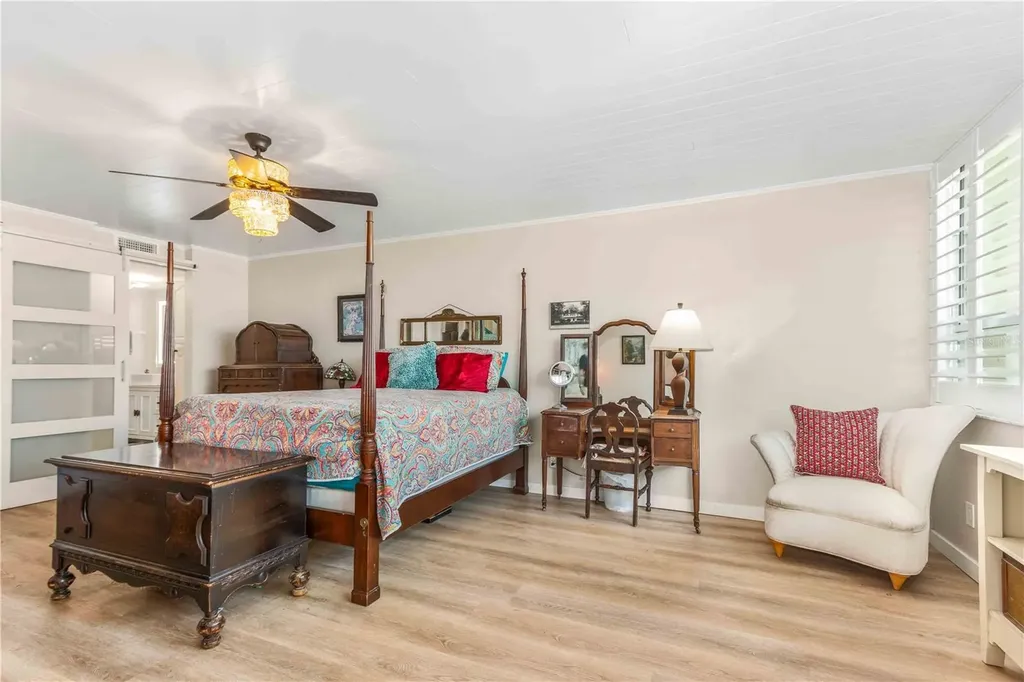2621 Cove Cay Drive Clearwater FL 33760