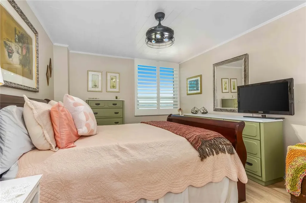 2621 Cove Cay Drive Clearwater FL 33760