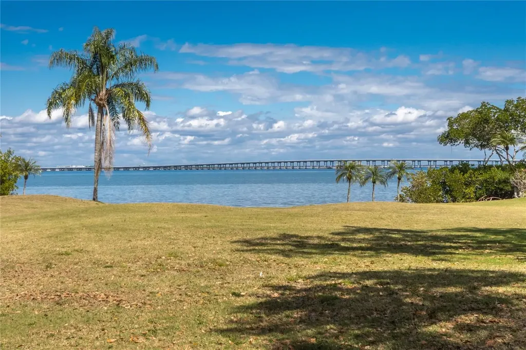 2621 Cove Cay Drive Clearwater FL 33760