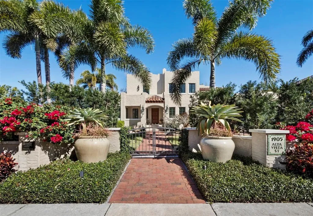 1905 Alta Vista Street Sarasota FL 34236