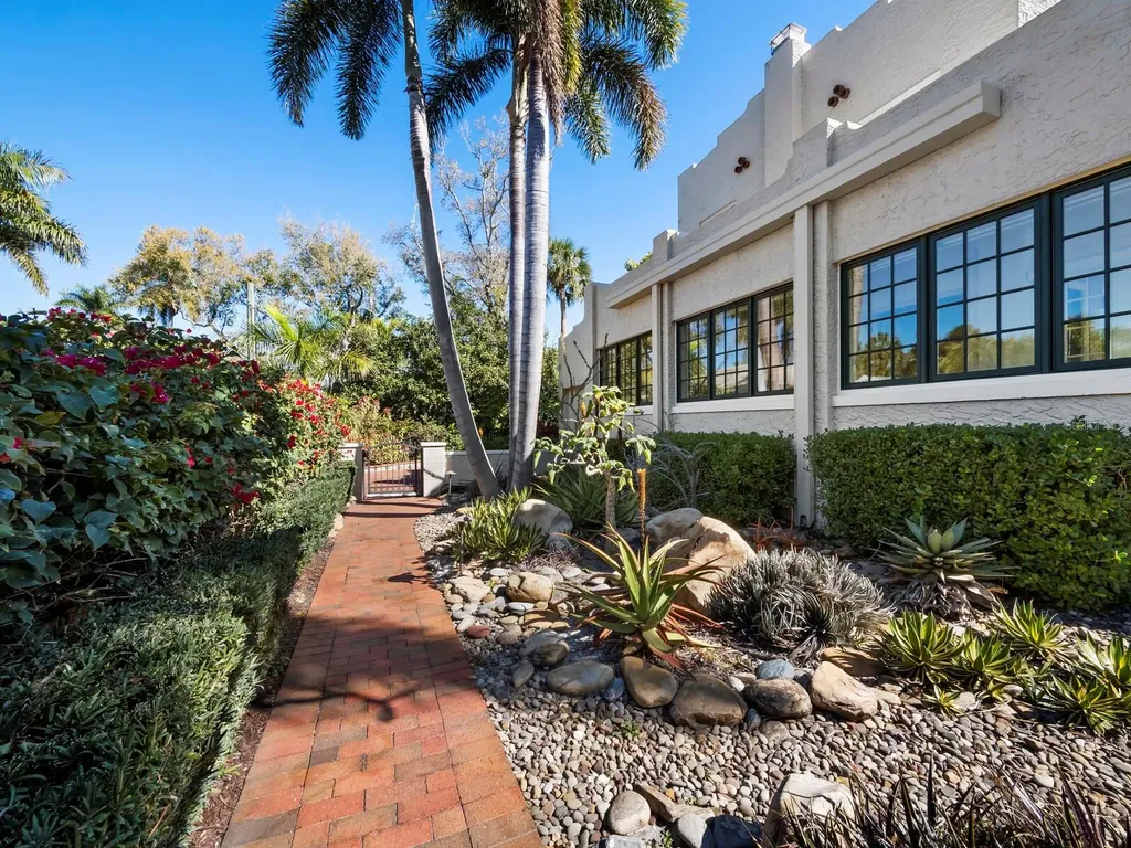 1905 Alta Vista Street Sarasota FL 34236