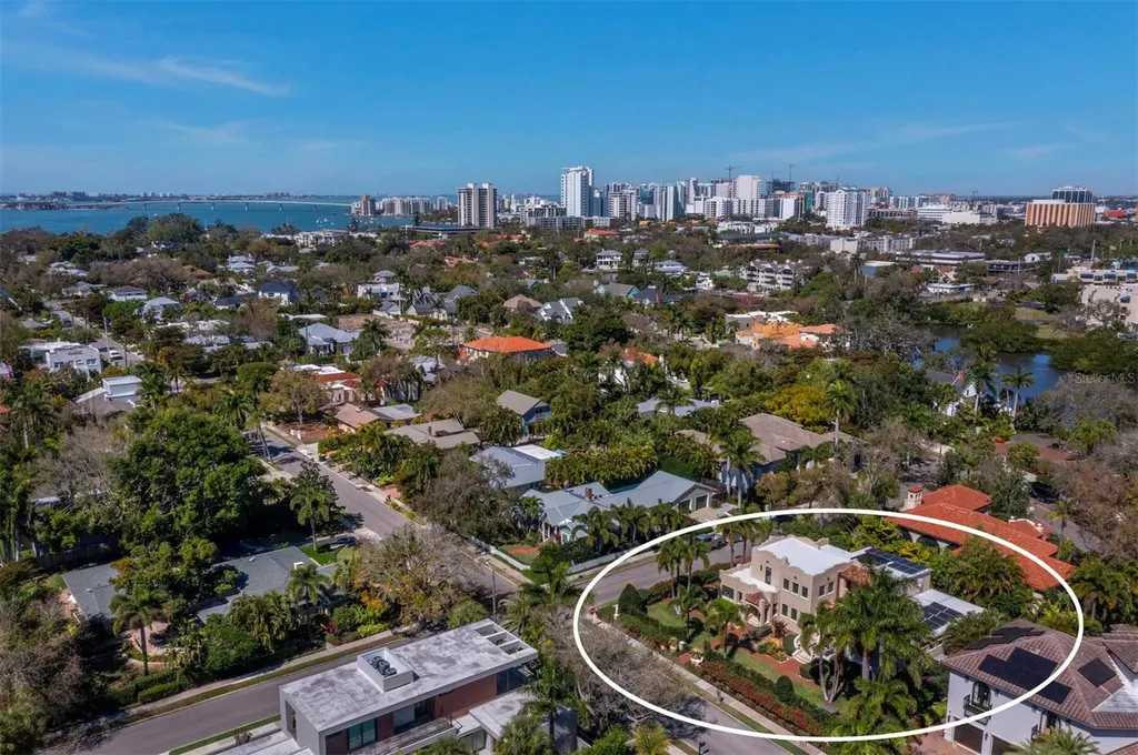 1905 Alta Vista Street Sarasota FL 34236