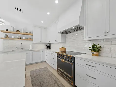 1905 Alta Vista Street Sarasota FL 34236