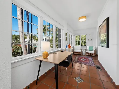 1905 Alta Vista Street Sarasota FL 34236