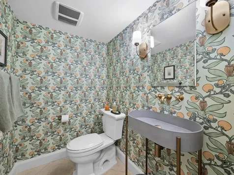 1905 Alta Vista Street Sarasota FL 34236