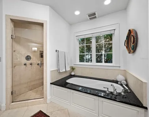 1905 Alta Vista Street Sarasota FL 34236