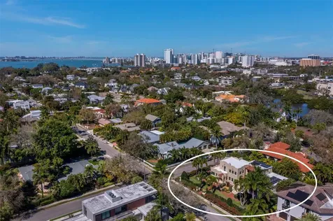 1905 Alta Vista Street Sarasota FL 34236