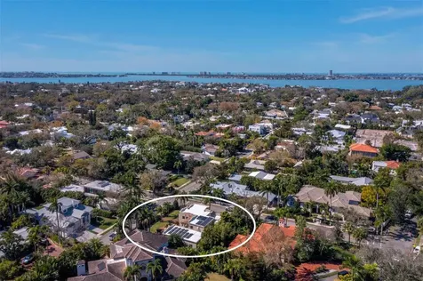 1905 Alta Vista Street Sarasota FL 34236