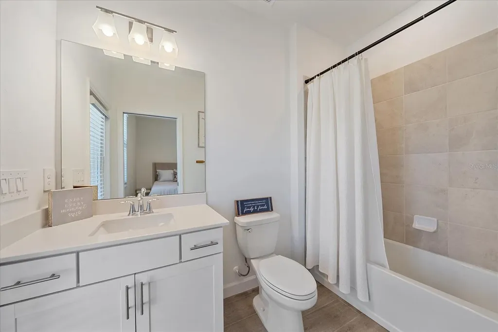 14904 Serene Shores Loop Bradenton FL 34211