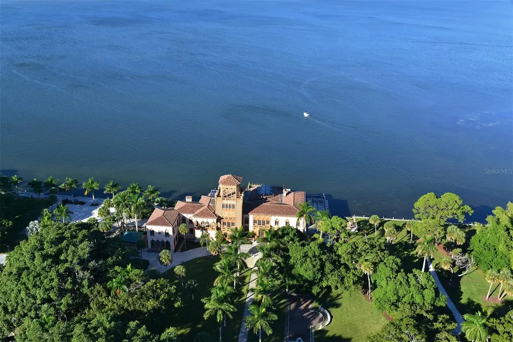 5019 Stevens Drive Sarasota FL 34234