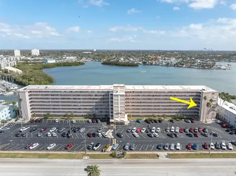 1847 Shore Drive S South Pasadena FL 33707