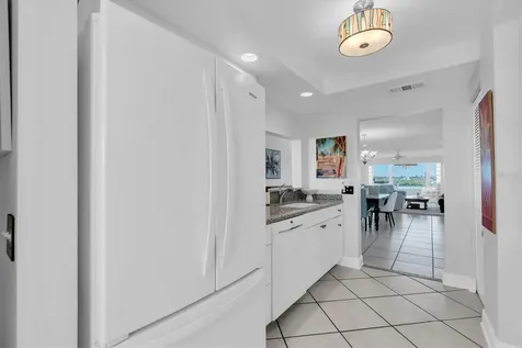 1847 Shore Drive S South Pasadena FL 33707