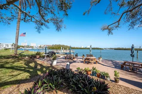 1847 Shore Drive S South Pasadena FL 33707