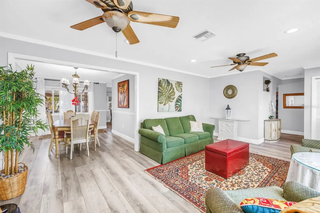 10761 125th Avenue Largo FL 33778