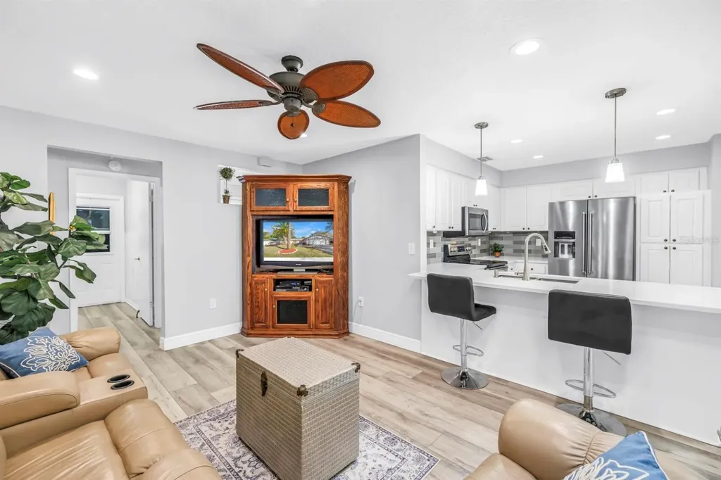 10761 125th Avenue Largo FL 33778