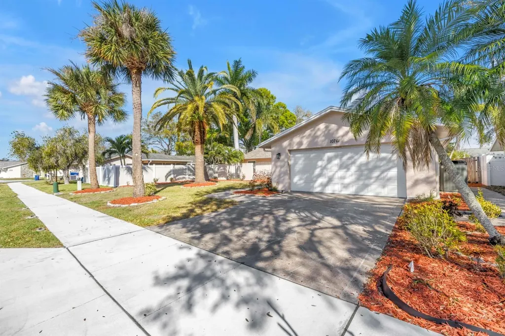 10761 125th Avenue Largo FL 33778