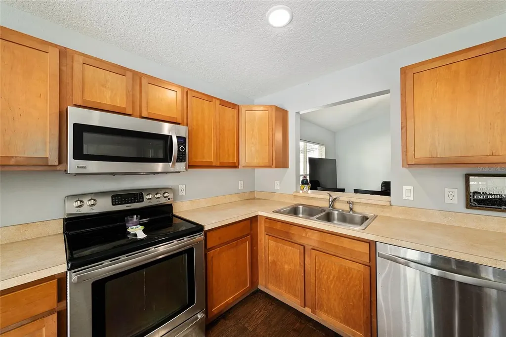 808 Chelsea Avenue Fruitland Park FL 34731